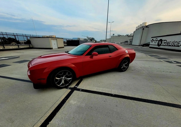 Dodge Challenger cena 120000 przebieg: 99550, rok produkcji 2015 z Pruszków małe 92